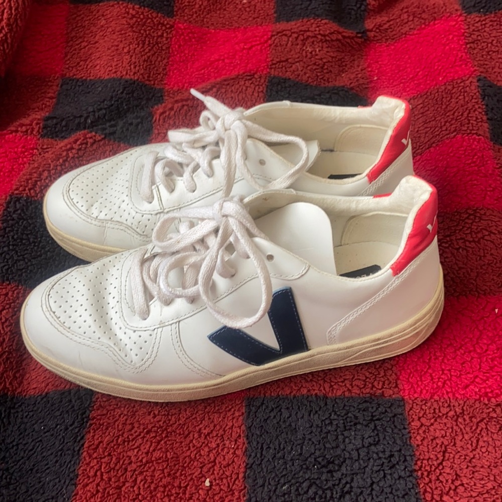 Veja V-10 White Leather Sneakers